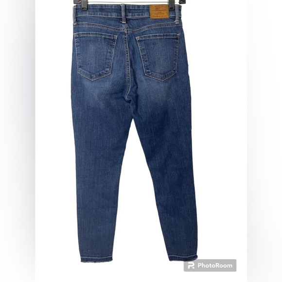 Lucky Brand AVA Skinny Raw Hem Distressed Jeans Women’s Size 4 - Picture 2 of 14